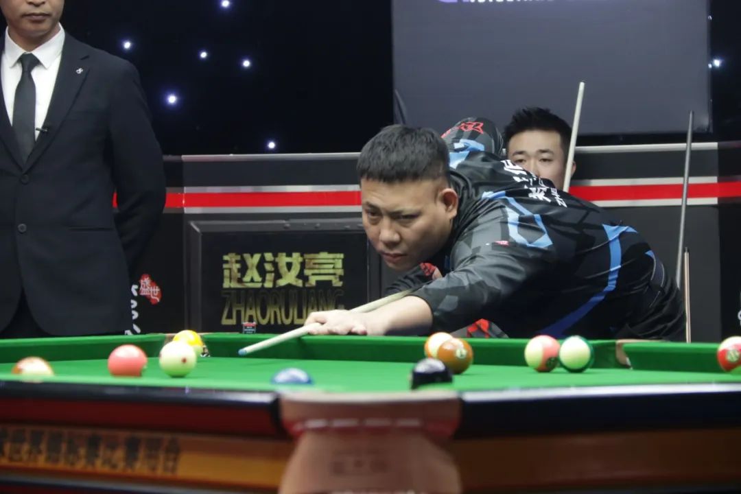 赛季中期回 赛季中期回