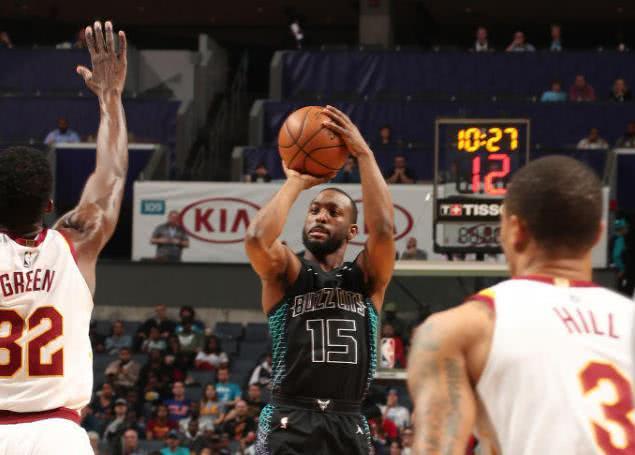 以年轻化和 以年轻化和