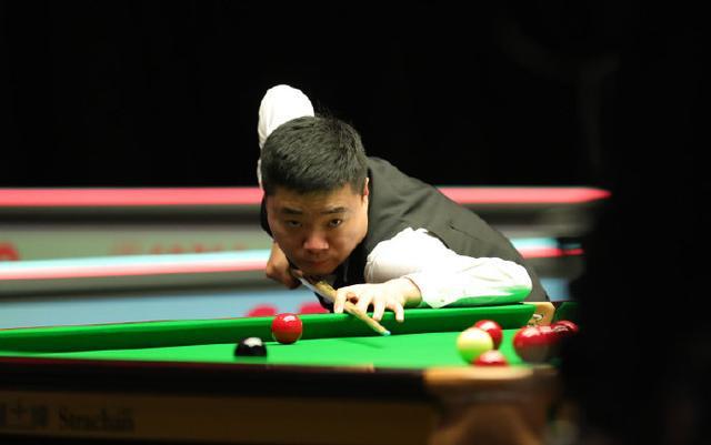 与此同时 与此同时